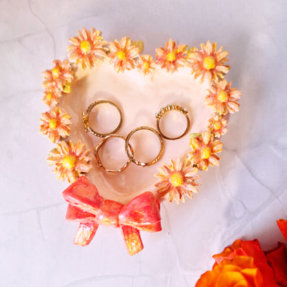 Daisy trinket dish